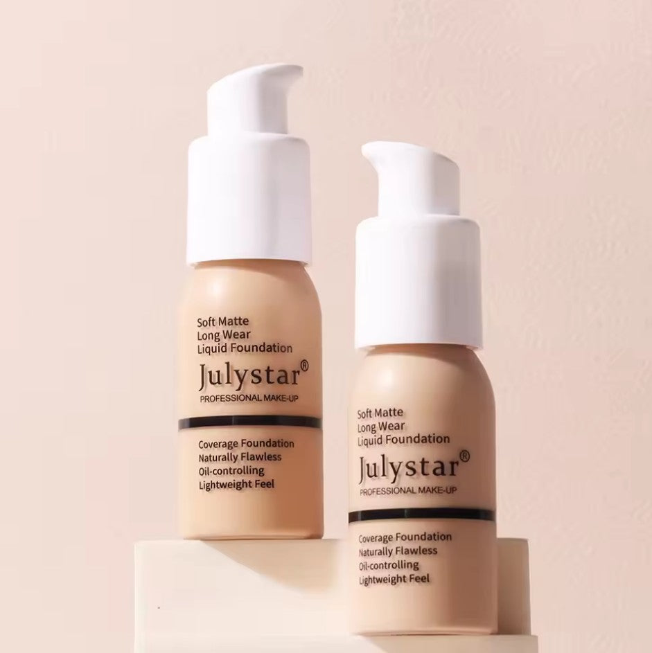 SuperCoverage | Matte vloeibare foundation