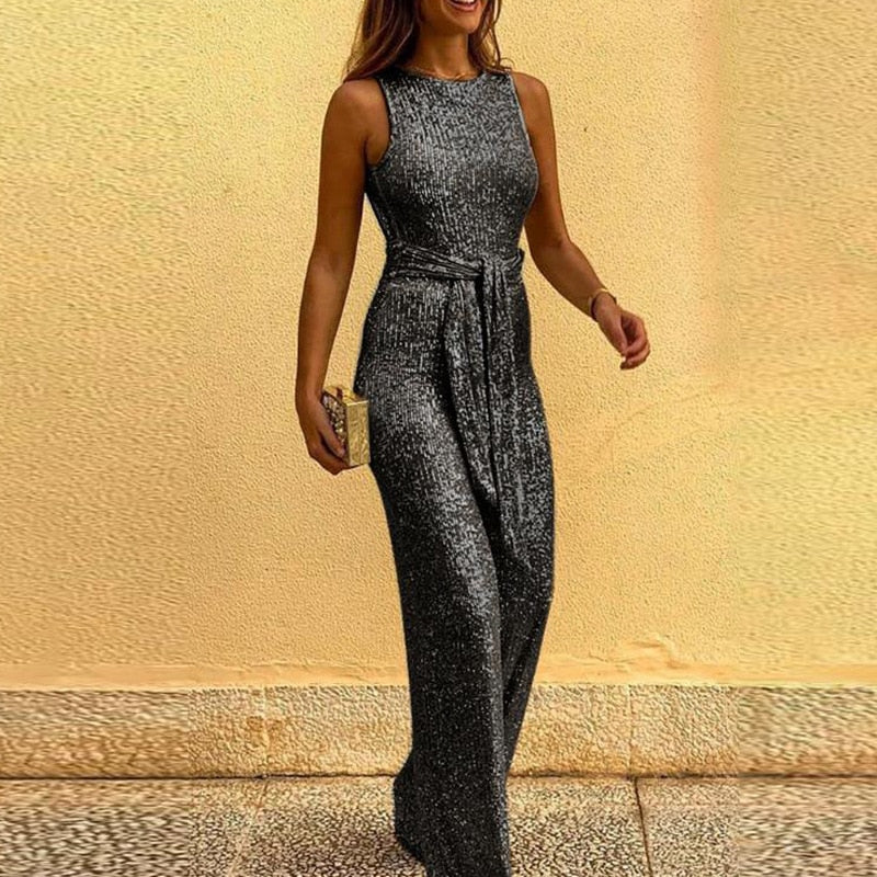Glinterra | Allure Jumpsuit met lovertjes en riem