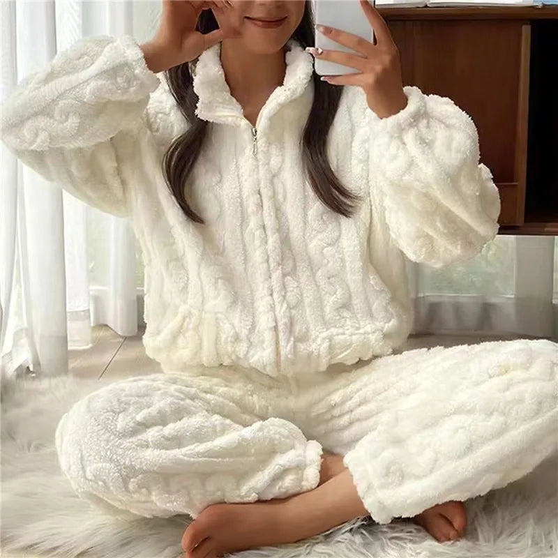 Frostrella | Knusse Elegantie Flanellen Pyjama Set