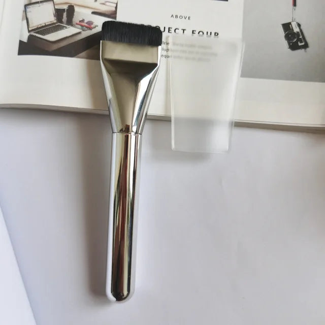 UltraThinBrush | Lichtgewicht en dunne make-up kwast
