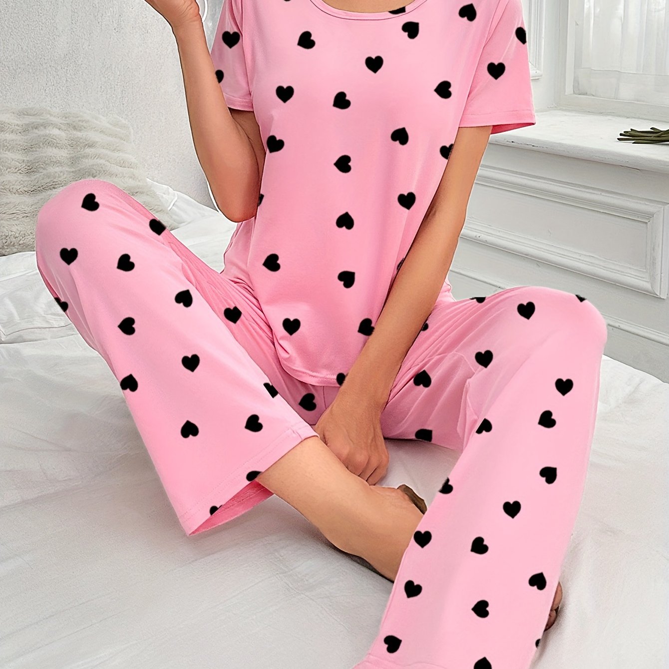 LoveNest | Pyjamaset met hartjesprint