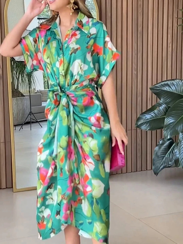 Blenda | De Bloombound Maxi Dress met vetersluiting