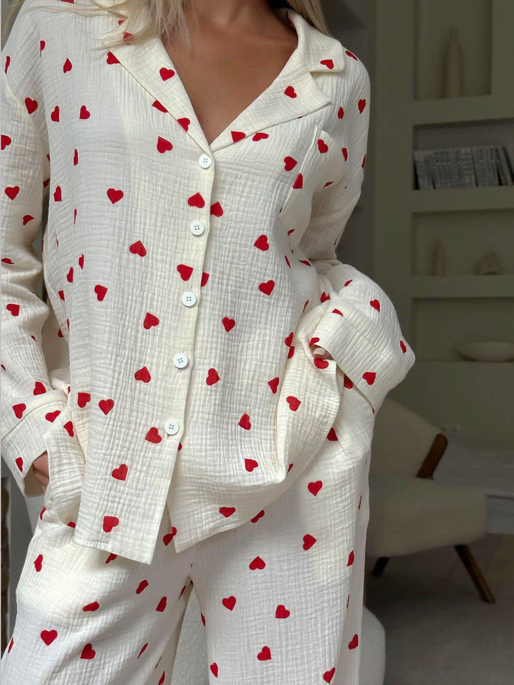 CeriseLuxe | Stijlvolle Kersen Pyjamaset
