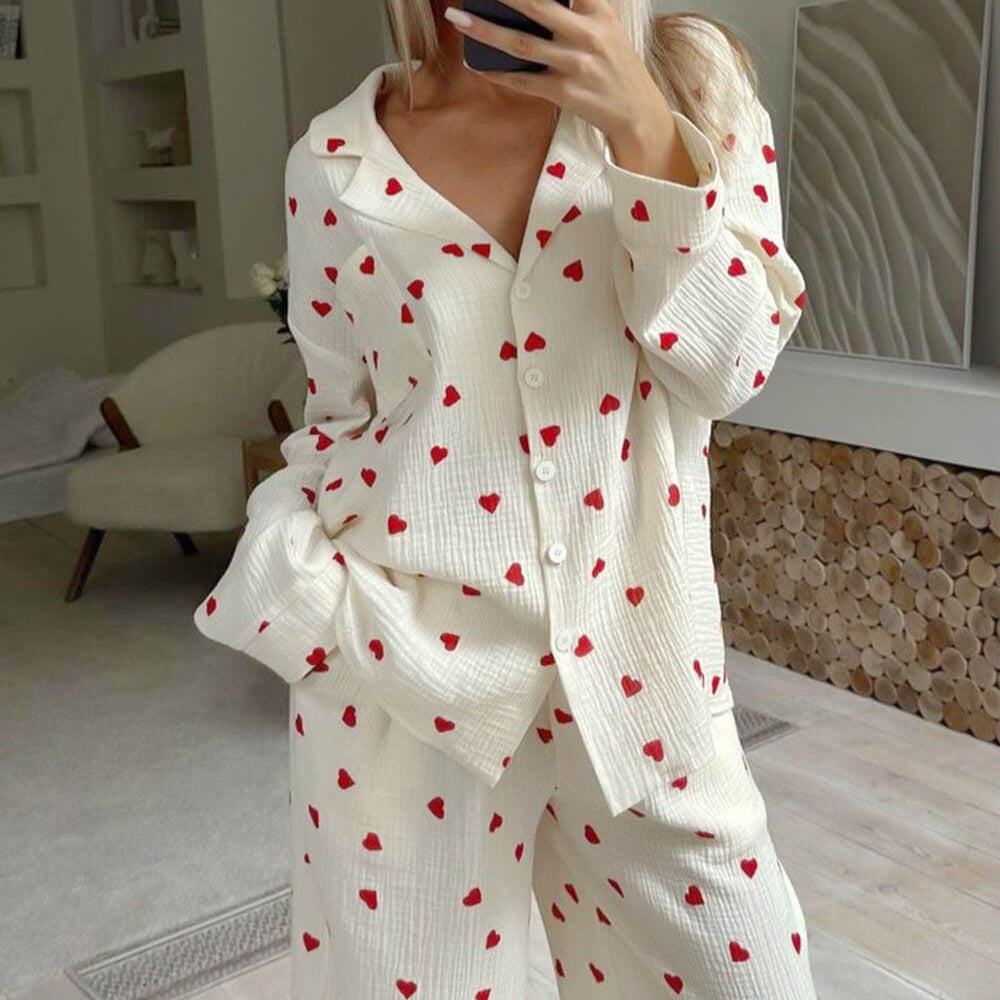 CeriseLuxe | Stijlvolle Kersen Pyjamaset