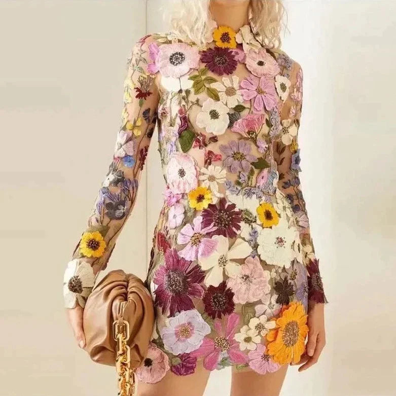 Faura | Bloom jurk met hoge kraag