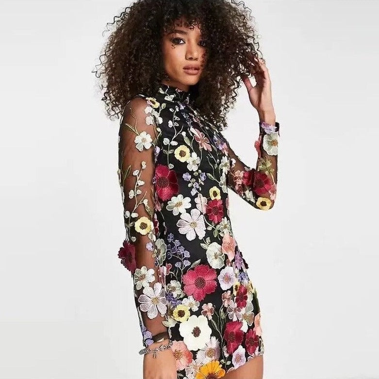 Faura | Bloom jurk met hoge kraag