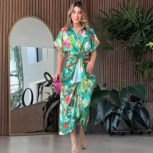 Blenda | De Bloombound Maxi Dress met vetersluiting