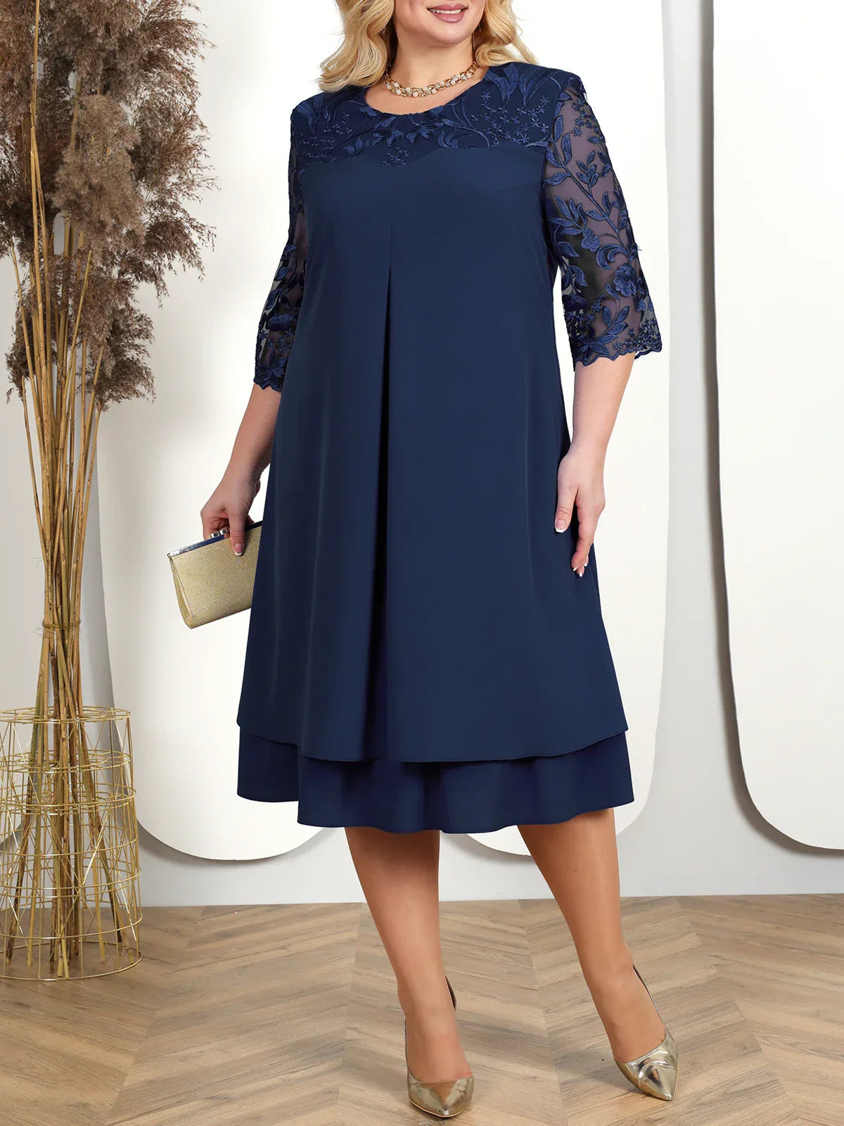 Mairelynn | Oversized geborduurde banketjurk