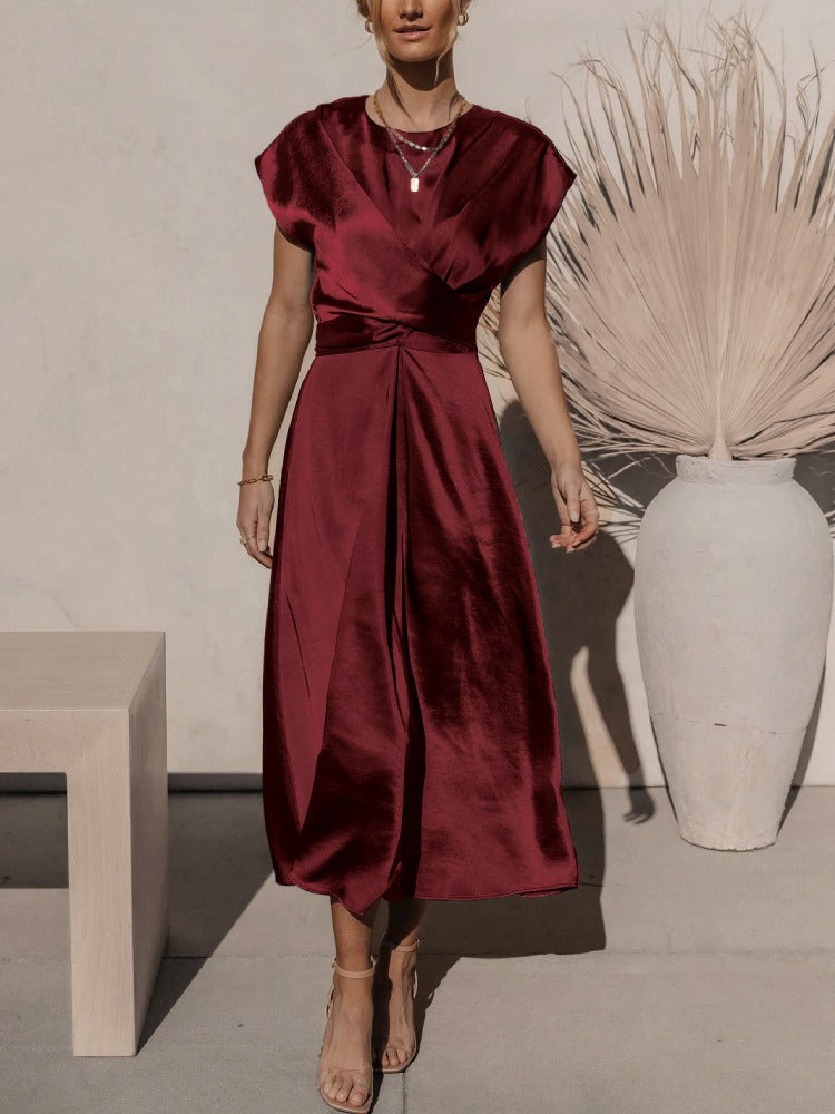 Amelora | Elegante nauwsluitende midi-jurk